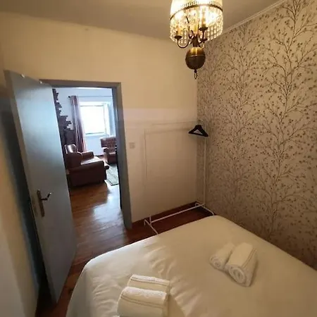 Coffee Racer Apartment